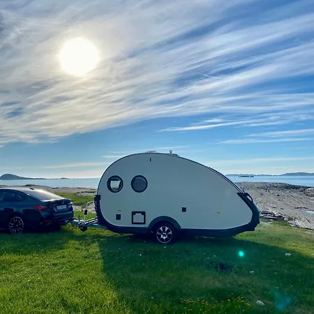 Enkel, Romslig Og Kul Campingvogn